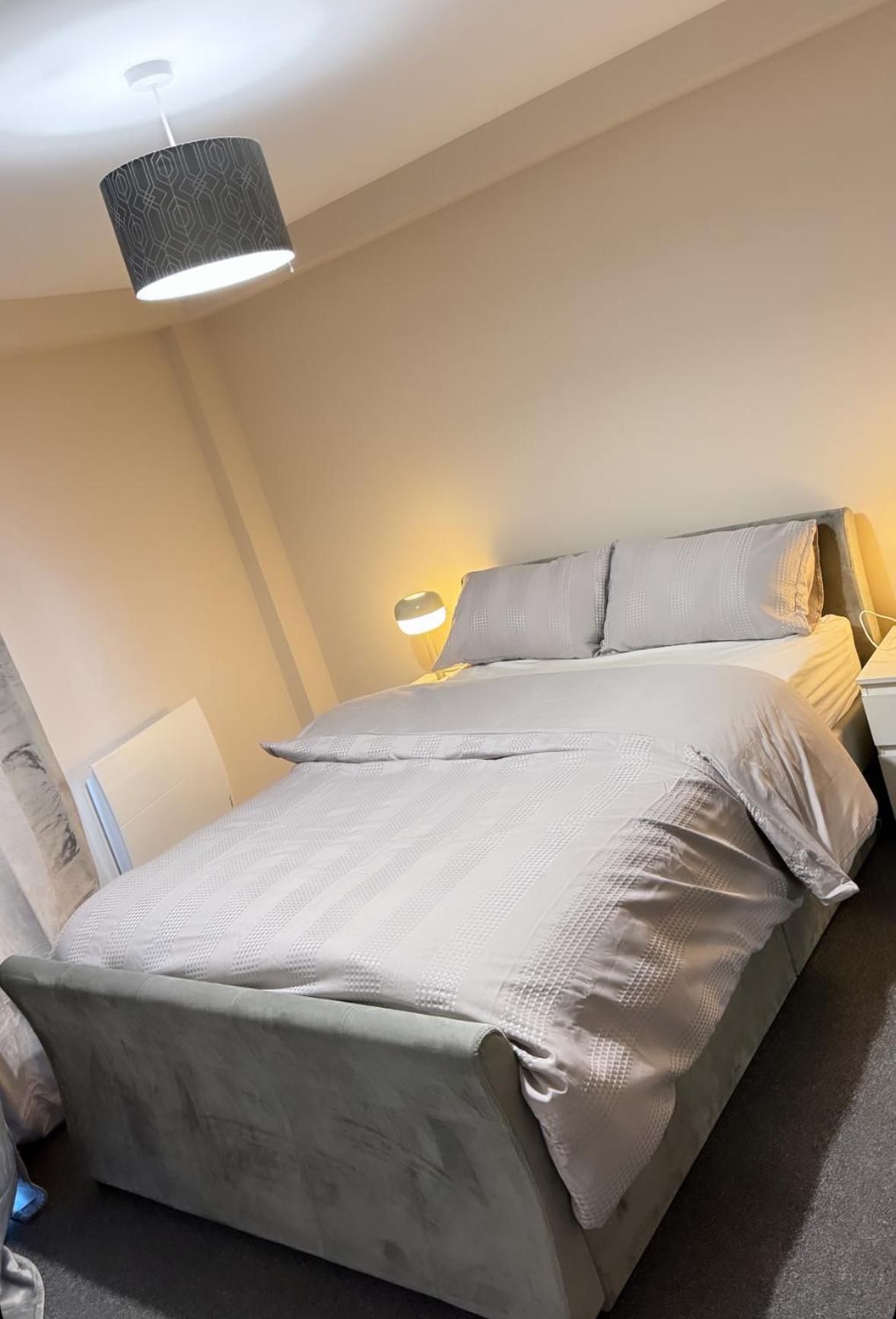 Luxury 2 Bedroom Apartment In Manchester City Centre - Free Parking Exterior foto